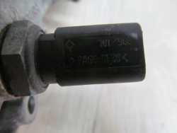 RENAULT ESPACE LAGUNA 2.0T OBUDOWA TERMOSTATU 8200338668A CZUJNIK