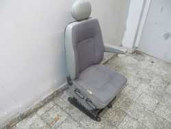 RENAULT MASTER II KAMPER FOTEL SIEDZENIE PASAZERA PODLOKIETNIK 00-10
