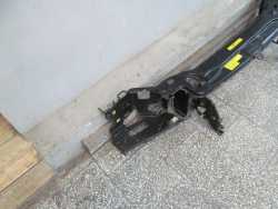 VOLVO XC90 WZMOCNIENIE CZOLOWE PAS GORNY PRZOD 02-07