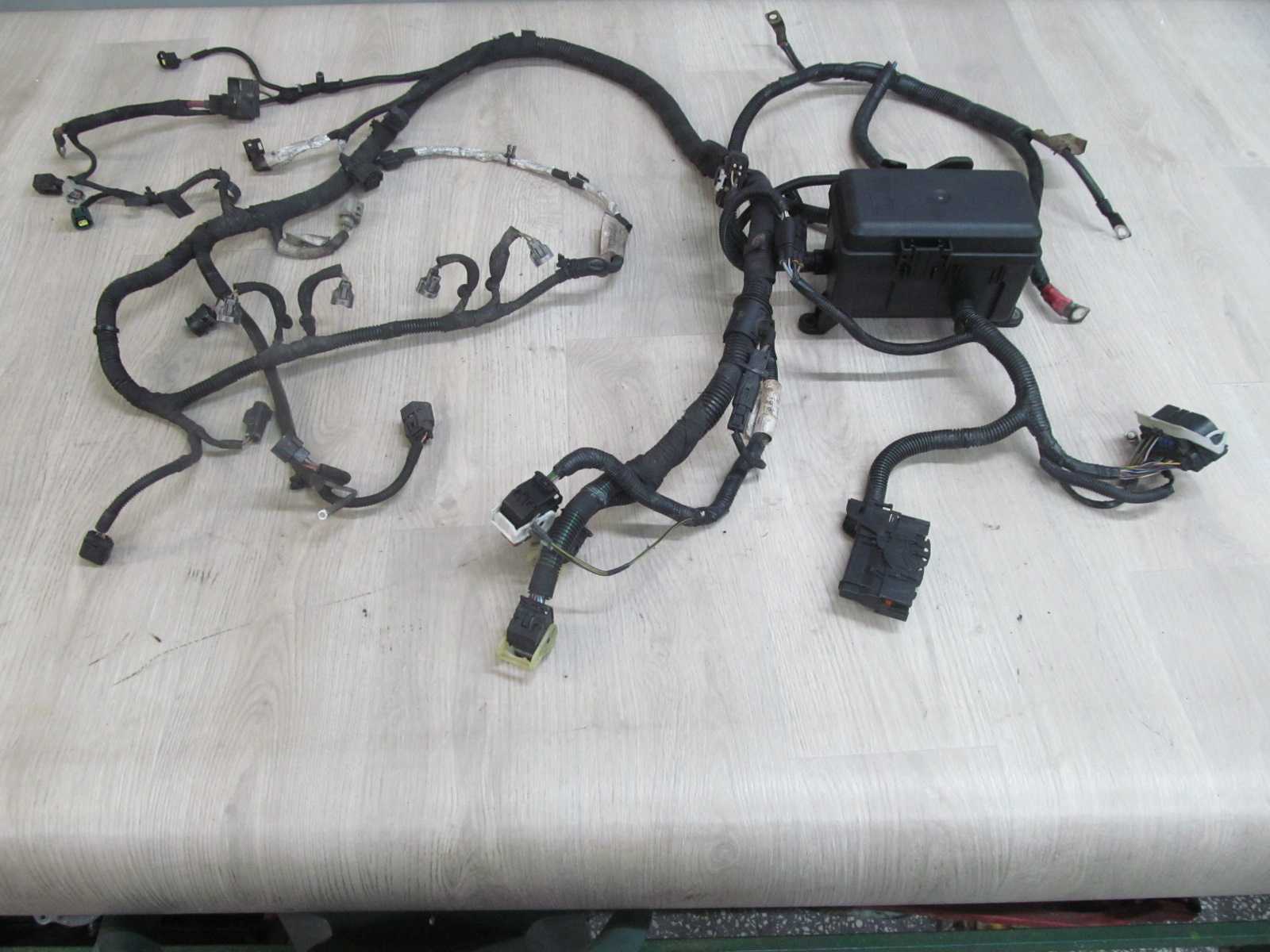 FORD TRANSIT VII 2.2 TDCI SKRZYNKA WIAZKA INSTALACJA SILNIKA 6C1T12B637JJ 6C1T-14A067-AB 06-14