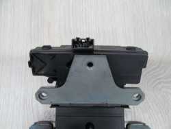 FORD FOCUS II MK2 HB ZAMEK RYGIEL KLAPY 5 PIN 04/07