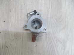 SUZUKI GRAND VITARA II 1.6 VVTI OBUDOWA TERMOSTATU CZUJNIK 06-12