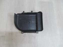SUZUKI GRAND VITARA II OSLONA STEROWNIKA KOMPUTERA 33925-65J0 06-12