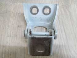 RENAULT KANGOO II III ZAWIAS DRZWI PRZOD LEWE 115113502 08-15