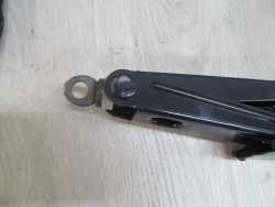 OPEL ASTRA H ZAFIRA B ZESTAW NARZEDZI LEWAREK PODNOSNIK KLUCZ 04-12