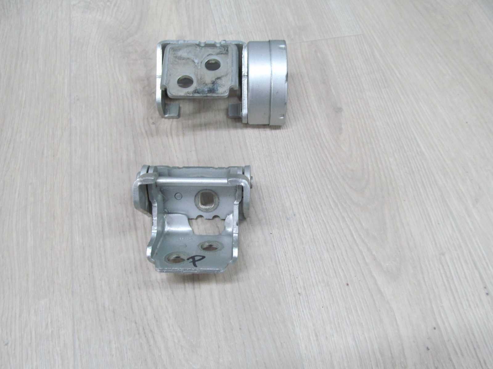 CITROEN C5 III X7 ZAWIAS DRZWI PRAWY TYL TYLNY EZRC 08-17