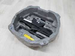 CITROEN C5 III X7 WKLAD BAGAZNIKA LEWAREK PODNOSNIK ZESTAW NARZEDZI 9656868180 9681838180 08-17