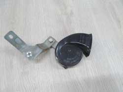 SUBARU FORESTER SG II KLAKSON SYGNAL LEWY 86012SA040 06-08