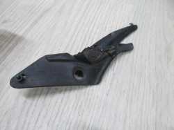 VOLVO S60 V70 ZASLEPKA OSLONA PODSZYBIA BLOTNIKA 8648277 LEWA
