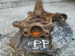 VOLVO XC90 2.9 T6 PIASTA ZWROTNICA PRZOD PRAWA P30683086 02-14