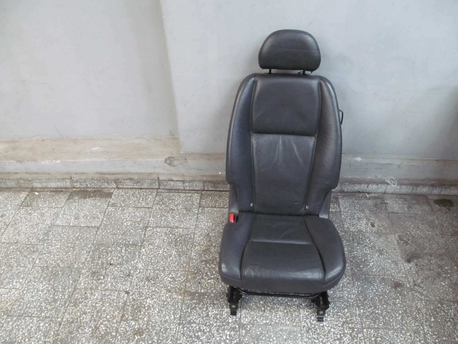 VOLVO XC90 FOTEL SIEDZENIE TYL LEWY SKORA II RZAD 02-14