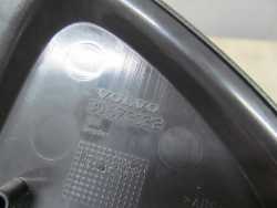 VOLVO XC90 OSLONA ZASLEPKA DESKI KONSOLI PRAWA 30672122 02-07