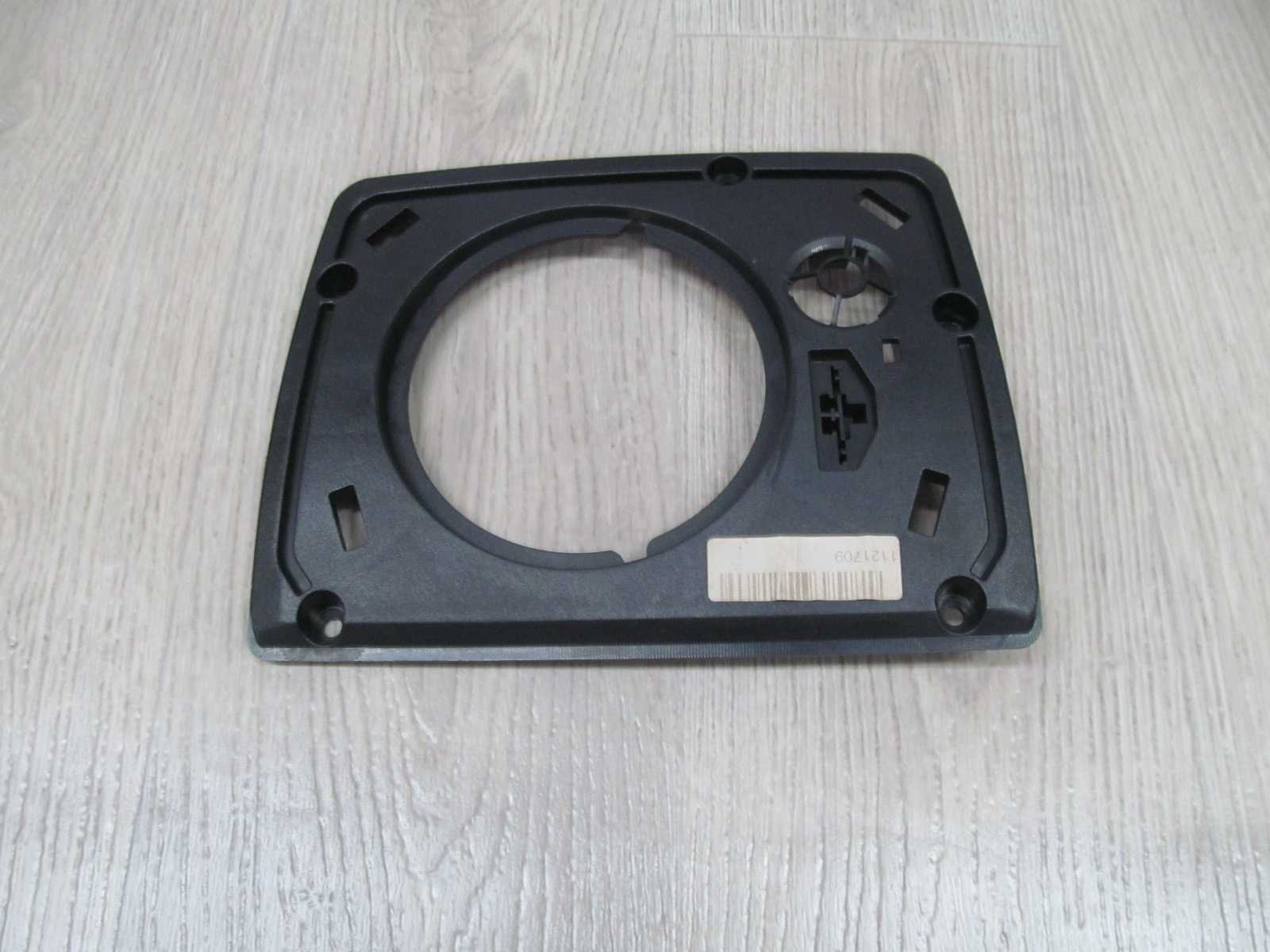VOLVO XC90 RAMKA MOCOWANIA GLOSNIKA 3409450 02-07