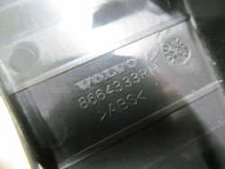 VOLVO XC90 OSLONA ZASLEPKA SRUB FOTELA 8664333 RH 02-14