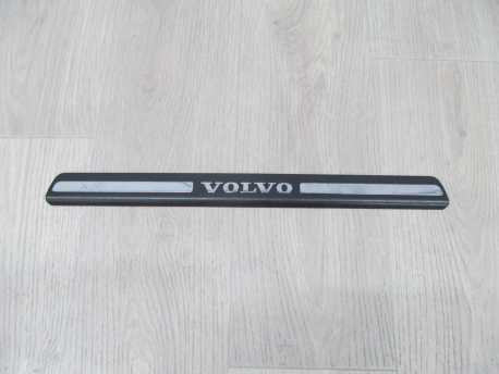 VOLVO XC90 LISTWA PROGU NAKLADKA PRZOD 8659960 02-12