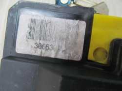 VOLVO S80 V70 XC90 ZAMEK DRZWI LEWY PRZOD 3066304 02-14