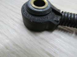 VOLVO XC90 2.5T CZUJNIK SPALANIA STUKOWY 0261231142 9432570 02-14