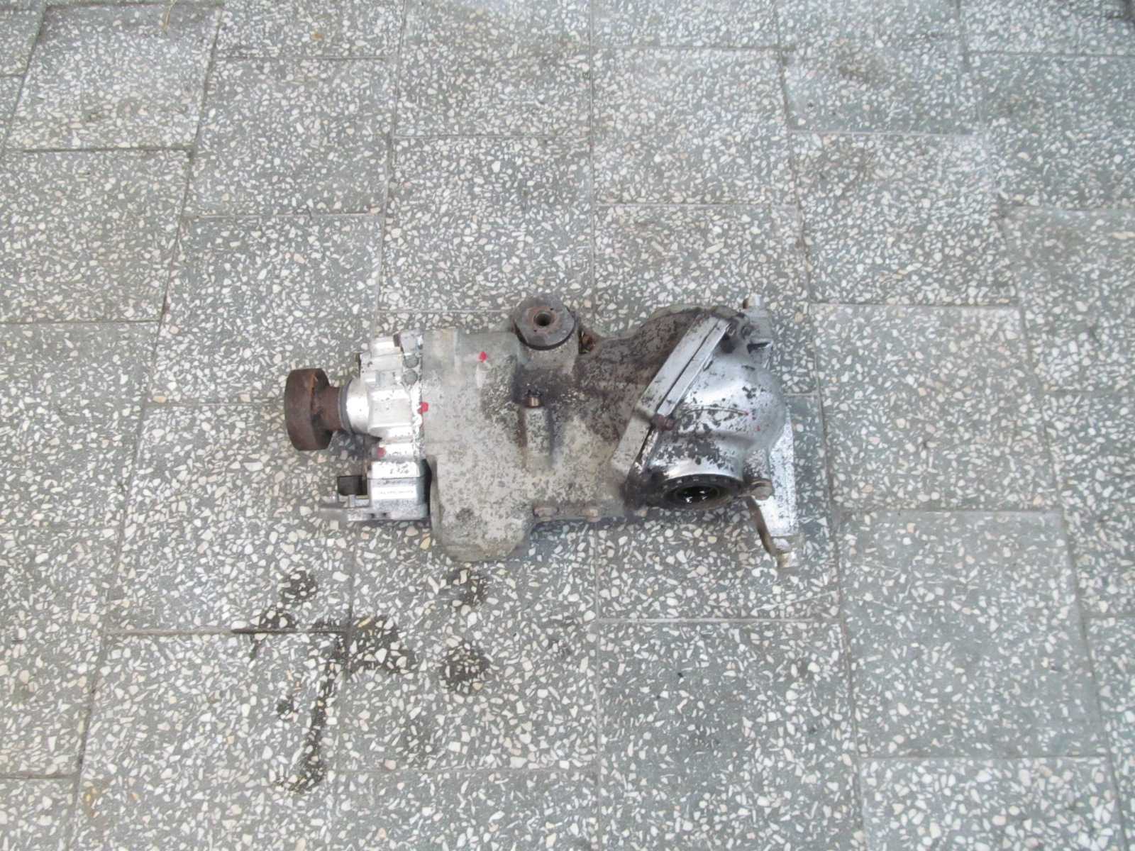 VOLVO XC90 2.9 T6 MOST TYL HALDEX DYFER REDUKTOR P8653553 01023862 02-14