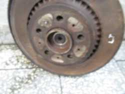 VOLVO XC90 2.4 2.9 T6  PIASTA ZWROTNICA TYL PRAWA P30683360 02-14