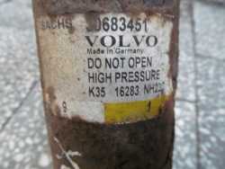VOLVO XC90 2.9 T6 AMORTYZATOR TYL NIVOMAT NIVO 30683451 02-14