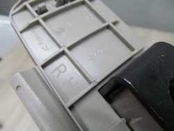 VOLVO XC90 RACZKA UCHWYT PODSUFITKI TYL PRAWA 02-14