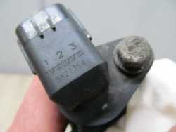 VOLVO S60 V70 XC90 2.0T 2.9 CZUJNIK POLOZENIA WALKA 8627354