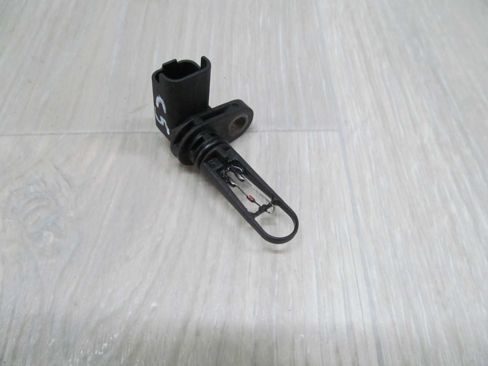CITROEN C5 X7 III 2.0 HDI RHR CZUJNIK TEMPERATURY DOLOTU 21KS1701 08-14