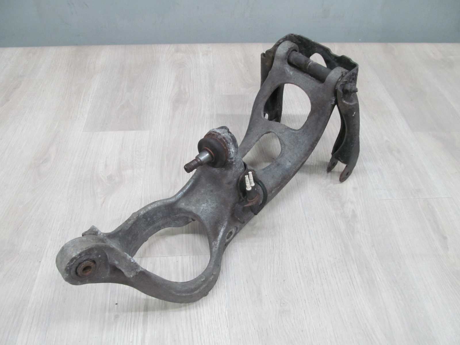 CITROEN C5 X7 III 407 MCPERSON WAHACZ PRZOD PRAWY 9661544780 08-14