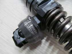 VW AUDI 1.9TDI WTRYSK POMPOWTRYSK 038130073AR
