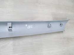 IVECO DAILY IV LIFT 11-14 OSLONA POSZYCIE SLUPKA PRAWA 3802027KZ DX