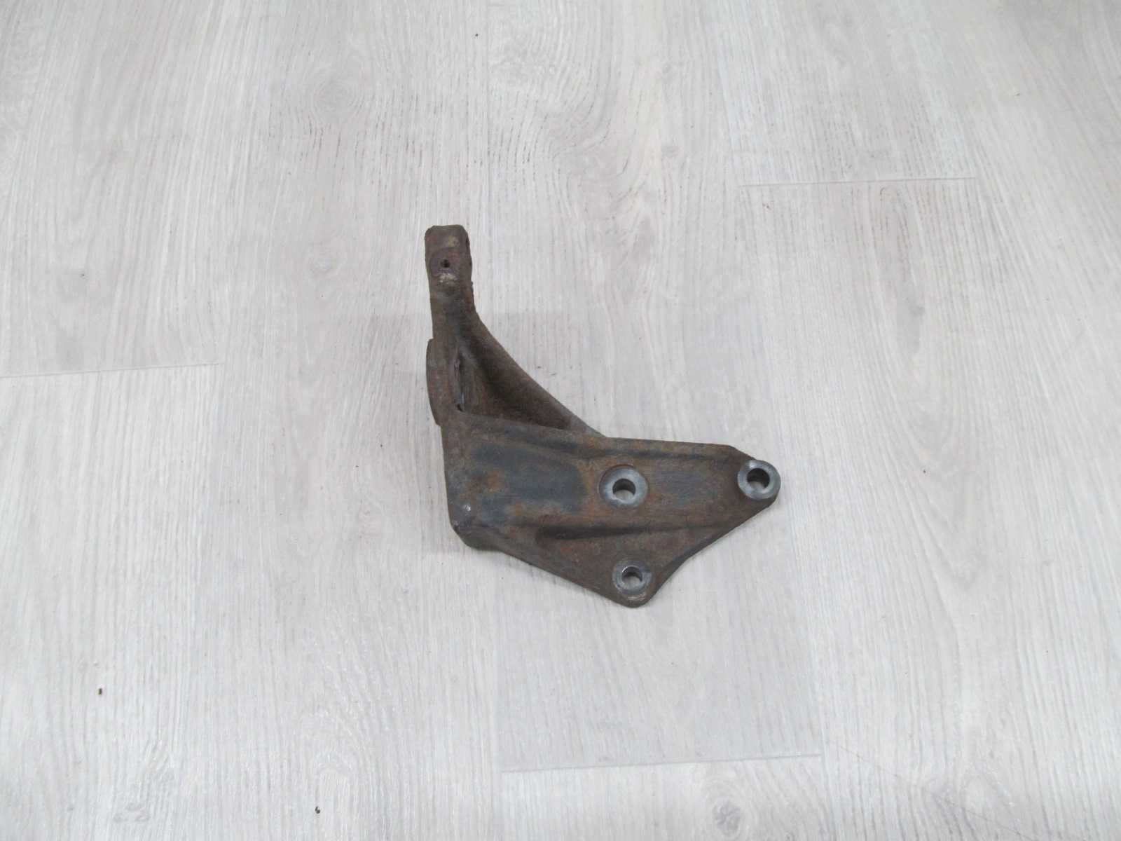IVECO DAILY IV LAPA WSPORNIK MOCOWANIE KABINY LEWY 5801260395