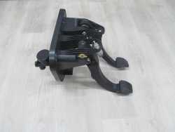 IVECO DAILY IV V LIFT 11-14 PEDALY PEDAL PEDALNICA CZUJNIK 5801264939