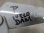 IVECO DAILY IV LIFT 06-14 ZAWIAS MASKI PRAWY BIALY 56087045