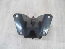 IVECO DAILY IV LIFT 2.3 LAPA WSPORNIK PODUSZKA SILNIKA PRAWA