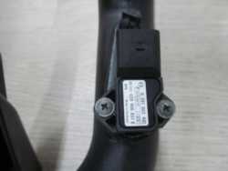 VW PASSAT AUDI A4 2.0 TDI BGW RURA PRZEWOD POWIETRZA 8E0145762B 0281002401