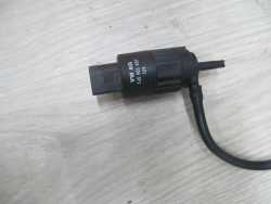 VW CADDY INCA POMPKA SPRYSKIWACZY 1J5955651 96-02