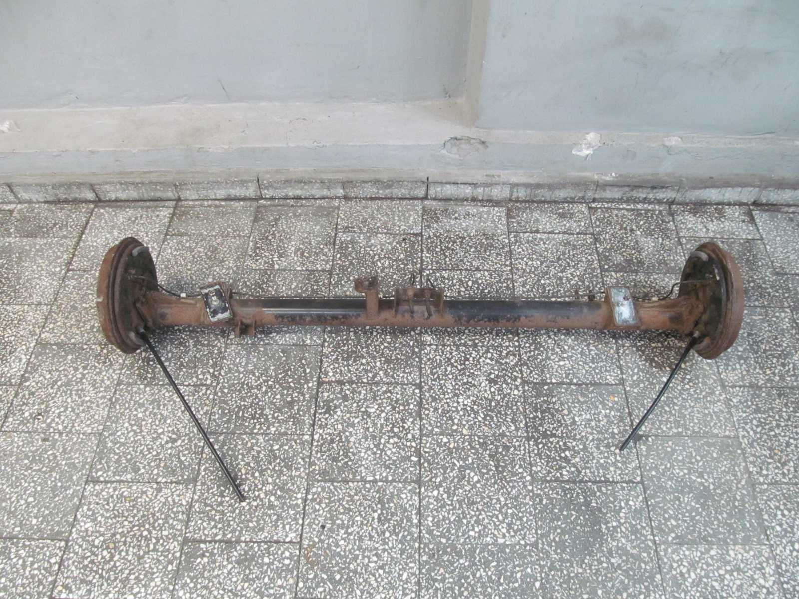 VW CADDY INCA BELKA TYLNA ZAWIESZENIE OS TYL 96-02