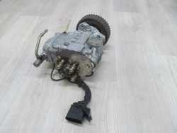 VW CADDY INCA GOLF 1.9 SDI POMPA WTRYSKOWA 068130507D 0460404977 96-02