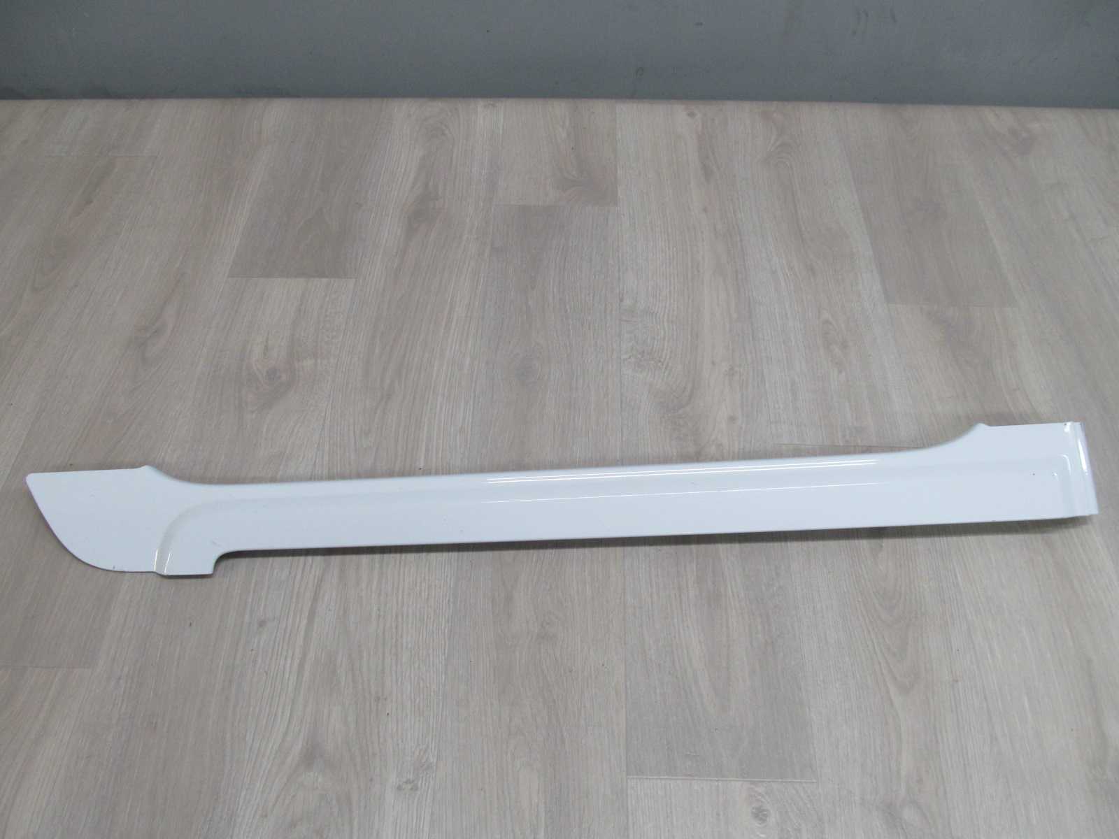 HYUNDAI ILOAD H1 I800 LISTWA BOCZNA MASKOWNICA DRZWI PRAWA 83925-4H300 07-17