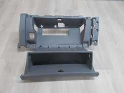HYUNDAI ILOAD H1 I800 SCHOWEK PASAZERA DESKI KONSOLI UK 84761-4H800 07-17