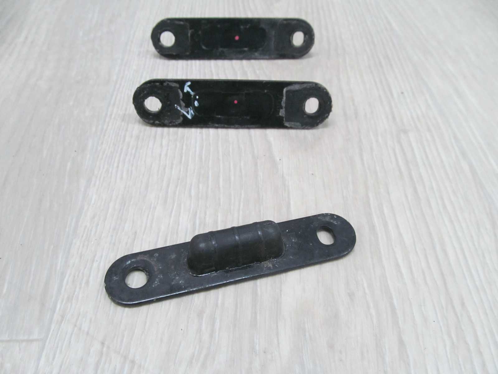 HYUNDAI H1 H300 I800 RYGIEL DRZWI PRZESOWNYCH LEWYCH 07-17