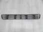 AUDI A4 B5 KRATKA ATRAPA ZDERZAKA PRZOD SRODKOWA 8D0807683