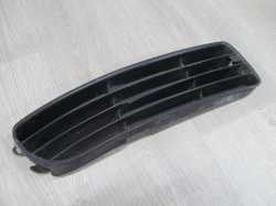 AUDI A4 B5 94-99 KRATKA ATRAPA ZDERZAKA PRAWA 8D0807346G