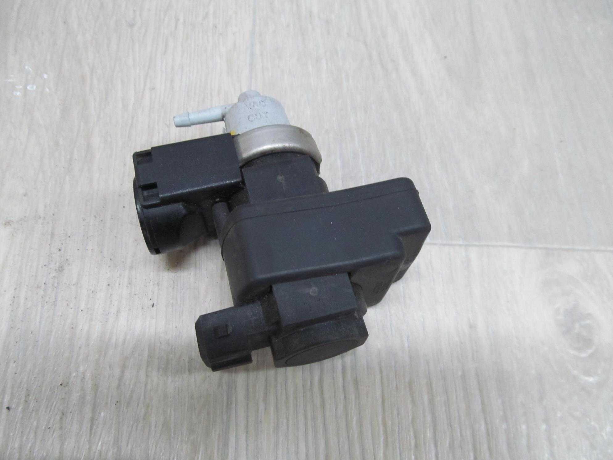 HYUNDAI H1 H300 I800 CZUJNIK ZAWOR PODCISNIENIA 70027200 07-14