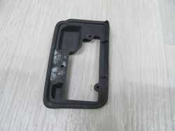 VOLVO XC90 USZCZELKA RELINGU DACHU PRAWA 8662966 RH 02-14