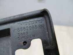 VOLVO XC90 USZCZELKA RELINGU DACHU PRAWA 8662966 RH 02-14