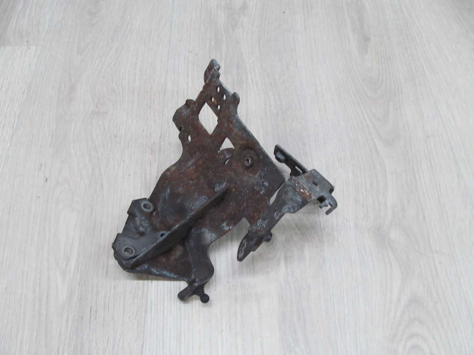 SPRINTER 906 LIFT 651 UCHWYT MOCOWANIE WSPORNIK SILNIKA A6510900741 13-18