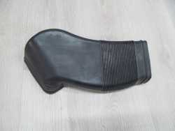 AUDI A4 B5 99-02 RURA DOLOT POWIETRZA 8D0129617E