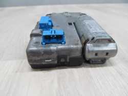 AUDI A4 B5 94- SILNIK SILNICZEK SZYBERDACHU 8D0959591 0390201632