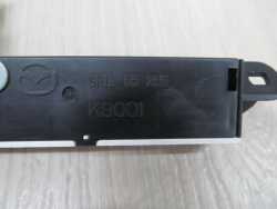 MAZDA 6 GG 02-08 WYSWIETLACZ ZAPIECIA PASOW GR1L55260